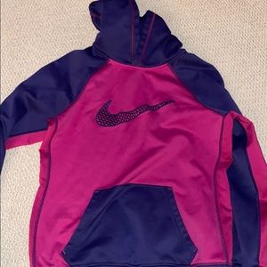 Nike Women’s running Sweatshirt